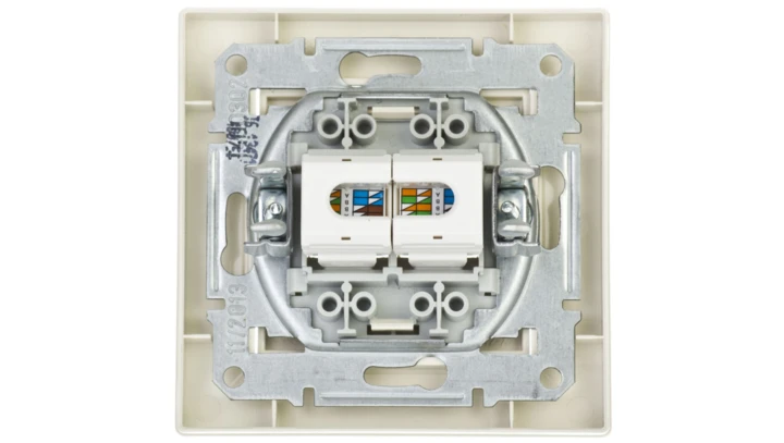 Gniazdo komputerowe Asfora podwójne 2x45RJ kat.6 kremowe z ramką EPH4800123