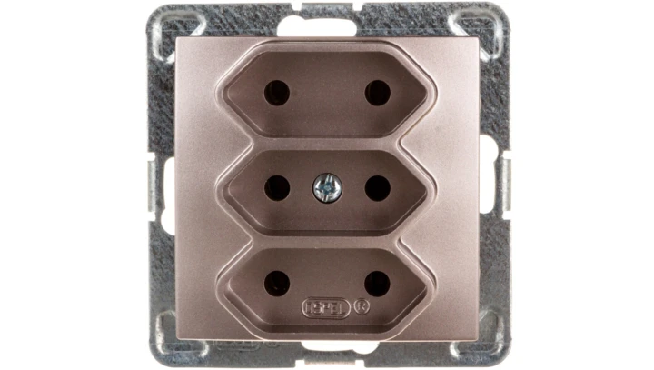 IMPRESJA Gniazdo potrójne b/u 2,5A EURO tytan GP-3Y/m/23
