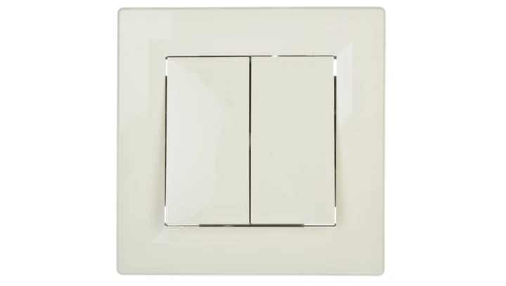 Łącznik Asfora świecznikowy zaciski śrubowe kremowy z ramką EPH0300323