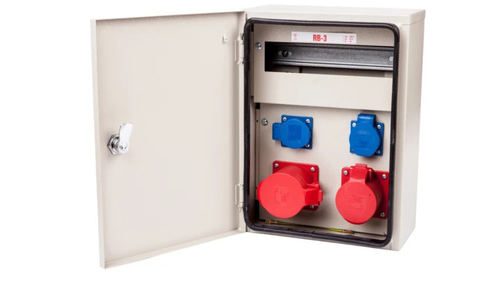 Rozdzielnica budowlana 11 modułów 16A/5P + 32A/5P + 2 X 2P+Z 230V IP54 RB-3
