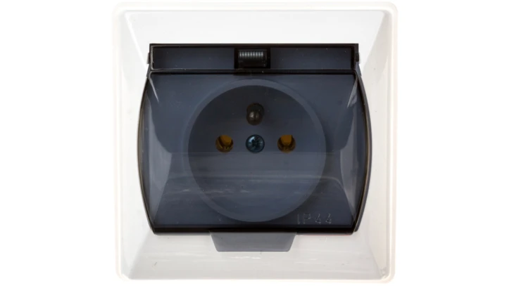 AKCENT Gniazdo bryzgoszczelne z/u IP44 klapka przezroczysta białe GPH-1AZ/00/d