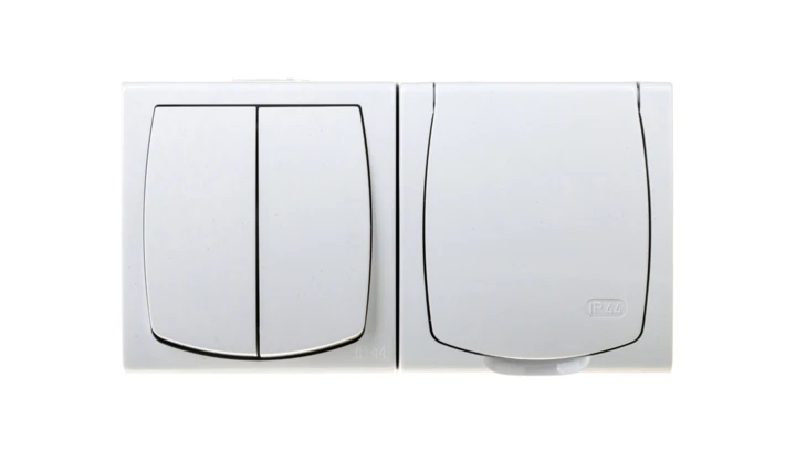 MADERA Łącznik hermetyczny świecznikowy + gniazdo hermetyczne pojedyncze z/u z klapką biały ZH-NŁ2G/00/w