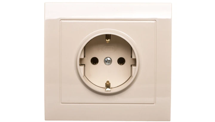KIER Gniazdo pojedyncze z/u Schuko beżowe GP-1WS/01