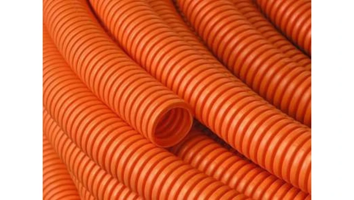 Rura karbowana 320N do zalewania betonem bezhalogenowa z pilotem i smarowaniem fi 50/42 ECTP1250T /25m/