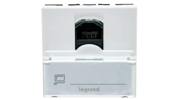 MOSAIC Gniazdo komputerowe pojedyncze RJ45 kat.6 UTP z polem opisowym białe 076564