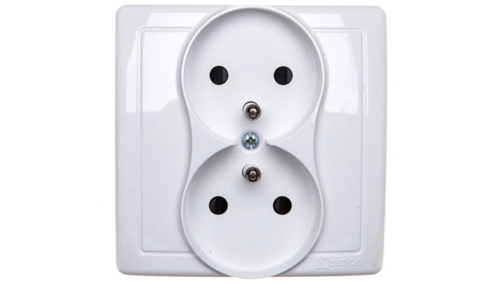 Simon Basic Gniazdo podwójne z/u 16A IP20 z przesłoną torów białe BMGZ2z/11