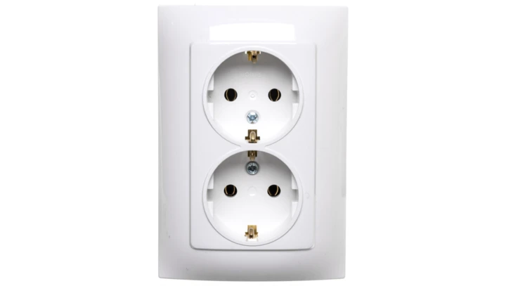 Simon 10 Gniazdo podwójne SCHUKO białe 16A 250V IP20 CGSZ2/11