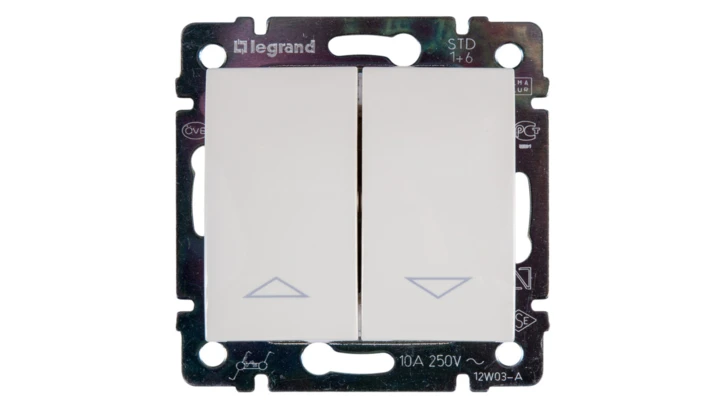 VALENA Łącznik żaluzjowy kremowy 774304