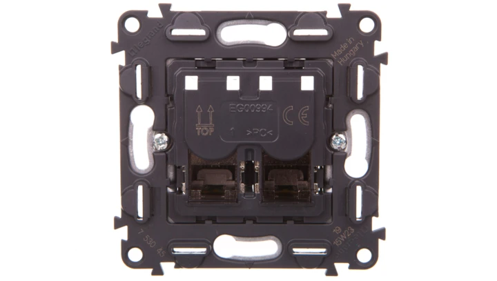 VALENA LIFE Gniazdo komputerowe podwójne RJ45 kat.6a UTP 753045