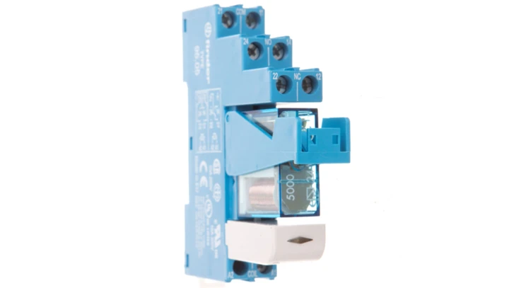 Przekaźnikowy moduł sprzęgający 15,8mm, 2P 8A 24V DC, styki AgNi+Au zaciski śrubowe, szyna DIN 48.52.7.024.5050SPA