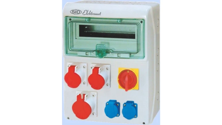 Rozdzielnica RSS-04 z rozłącz. 0-1 100A okienko 12 mod okabl 1x32A 3P+N+Z 400V, 2x16A 3P+N+Z 400V, 2x16A 2P+Z 250V IP44 942047