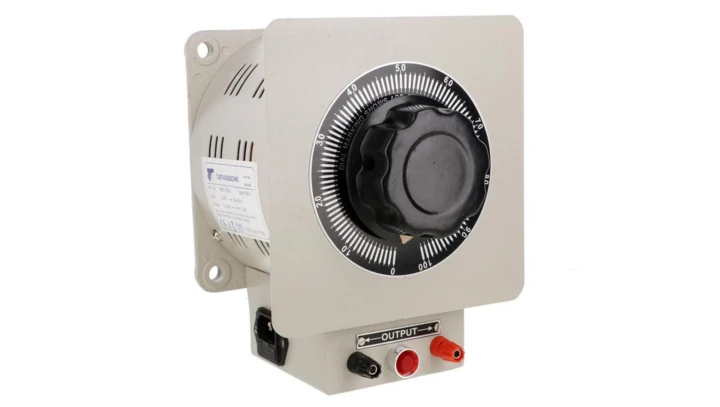 Autotransformator 1-fazowy AUTO KIEA 4 230V/0-260V 3,8A 19854-0032