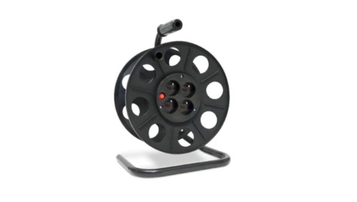 Bęben z 4-gniazdami z/u IP20 /+ termik/ BU-g