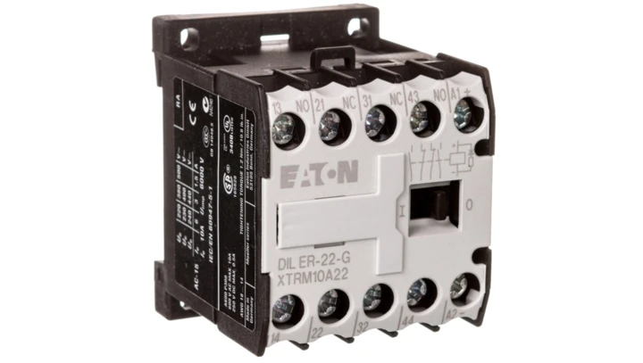 Stycznik pomocniczy 3A 2Z 2R 220V DC DILER-22-G(220VDC) 010091