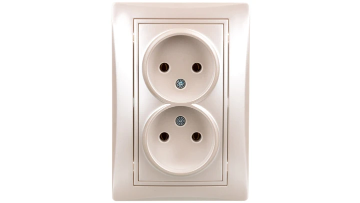 DOMO Gniazdo podwójne bez uziemienia kompletne śrubowe 16A 250V perłowy biały 011280130 24977