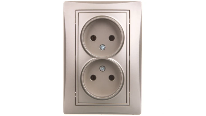 DOMO Gniazdo podwójne bez uziemienia kompletne śrubowe 16A 250V szampański 011280150 25036