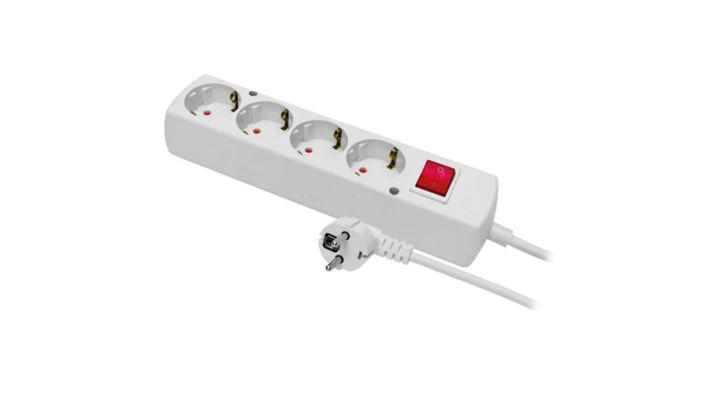 Przedłużacz z wyłącznikiem 4-gniazda z/u Schuko 10A 1,5m /H05VV-F 3x1/ biały PS-470S WS