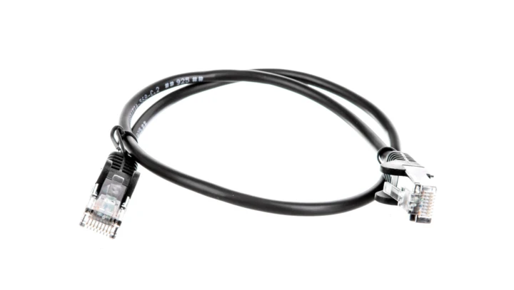 Kabel krosowy patchcord U/UTP kat.5e CCA czarny 0,5m 68643