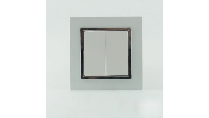 MAGIC Łącznik podwójny biały/chrom WP-3 M