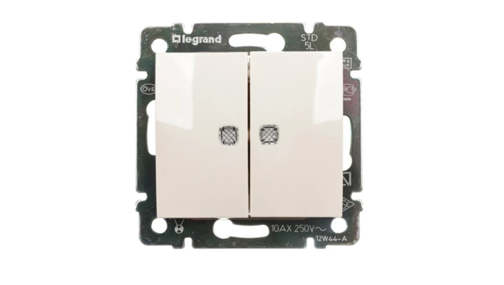 VALENA Łącznik świecznikowy kremowy 774328