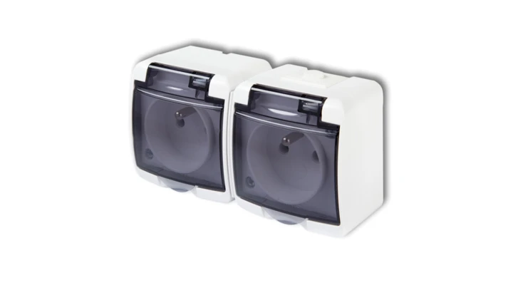 JUNIOR Gniazdo podwójne z/u (klapka dymna) biały GHE-2dp