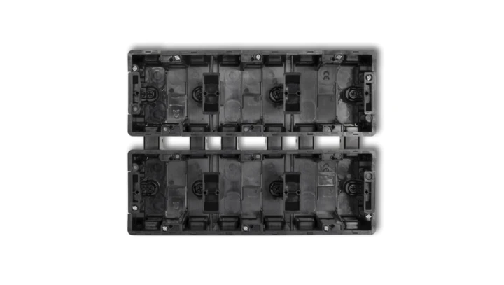 DECO Puszka instalacyjna podtynkowa 6 krotna (3 poziom, 2 pion) czarny DPM-3x2