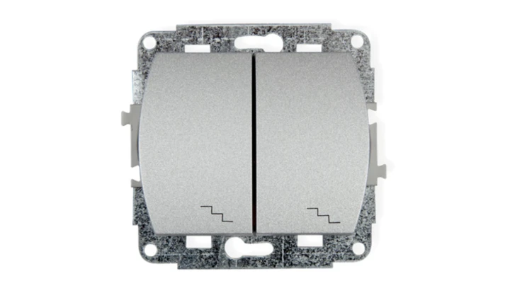 TREND Łącznik podwójny schodowy srebrny 5WP-33