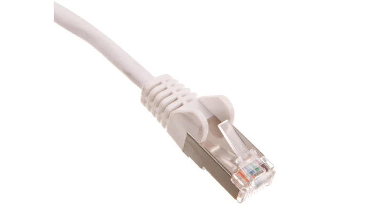 Kabel krosowy patchcord F/UTP kat.5e CCA biały 30m 93497