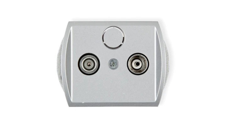 TREND Gniazdo antenowe RTV przelotowe 15dB srebrny 5G15P