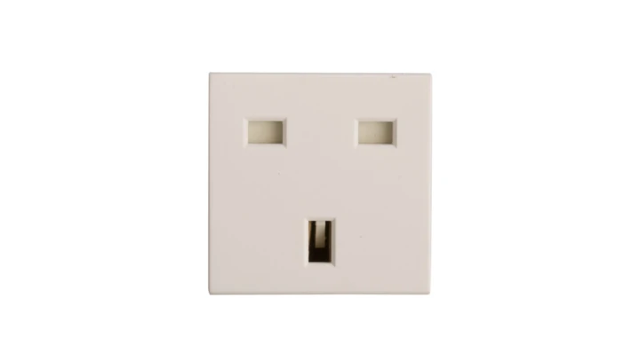 MOSAIC Gniazdo pojedyncze z/u 13A standard brytyjski białe 077505