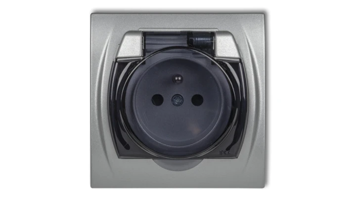 LOGO Gniazdo bryzgoszczelne z/u (klapka dymna) srebrny metalik 7LGPB-1zdp