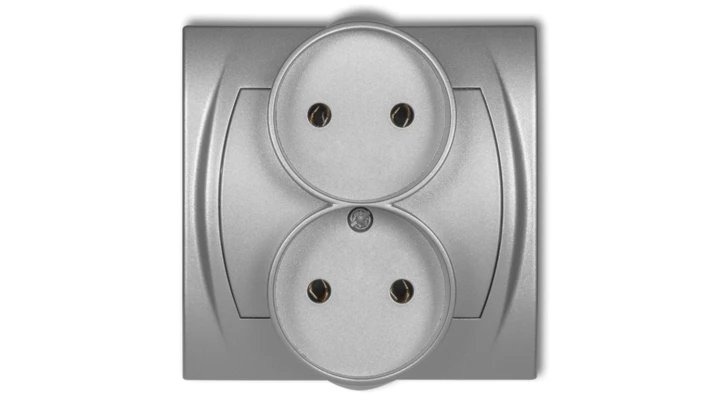 LOGO Gniazdo podwójne 2x(2P) srebrny metalik 7LGPR-2