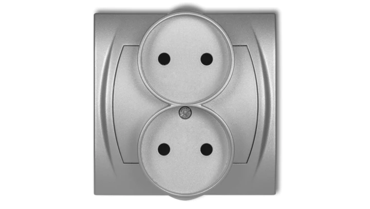 LOGO Gniazdo podwójne 2x(2P) z przesłonami srebrny metalik 7LGPR-2p