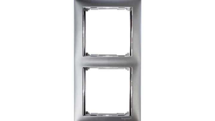 VALENA Ramka podwójna pozioma aluminium 770352
