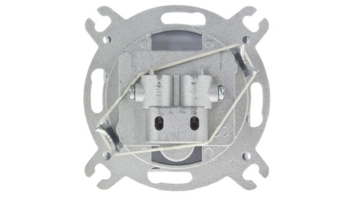 KARO Gniazdo antenowe RTV przelotowe 16dB srebrny perłowy GPA-16SP/m/43