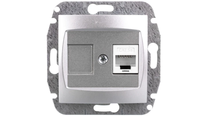 CARLA Gniazdo komputerowe pojedyncze RJ45 cat 5e srebrne 1748-16