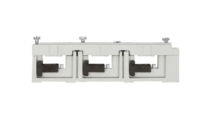 Wspornik szyn 3P 630A 60mm BBS-3/FL-NA 107067