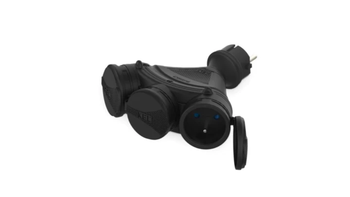Rozgałęźnik wtyczkowy 3-gniazda z/u 16A 250V IP54 czarny GN-X3/54 W-01154