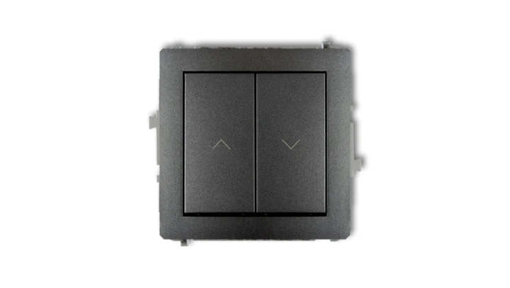 Mechanizm łącznika zwiernego żaluzjowego z podtrzymaniem 11DWP-88