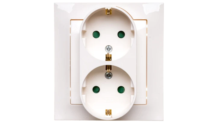 IMPRESJA Gniazdo podwójne z/u Schuko z przesłonami ecru GP-2YSP/27