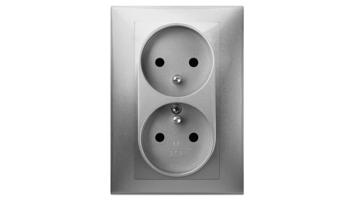 Vestra Gniazdo podwójne 2x2P+Z monolit z ramką podtynkowe IP20 srebrny 3835-06