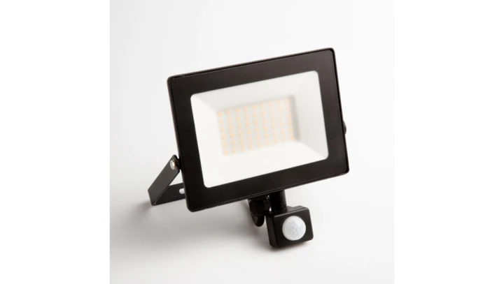 Projektor naświetlacz led z czujnikiem ruchu PIR 50W 4500LM IP65 4000K czarny EC79887