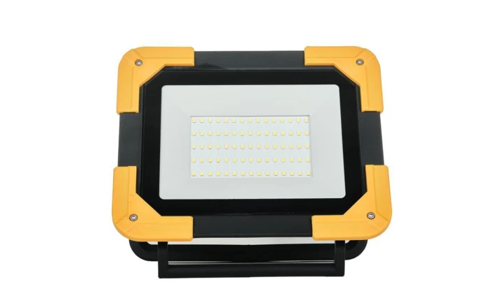 Lampa warsztatowa LED LYNKS 50W 5000lm 6500K IP65 zasilanie sieciowe GW-0028