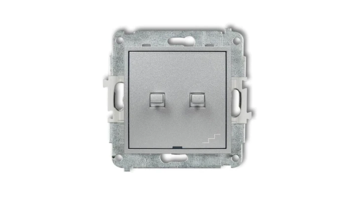 ICON Mechanizm łącznika jednobiegunowego ze schodowym (osobne zasilanie) w stylu amerykańskim srebrny metalik 7IWPUS-10.2