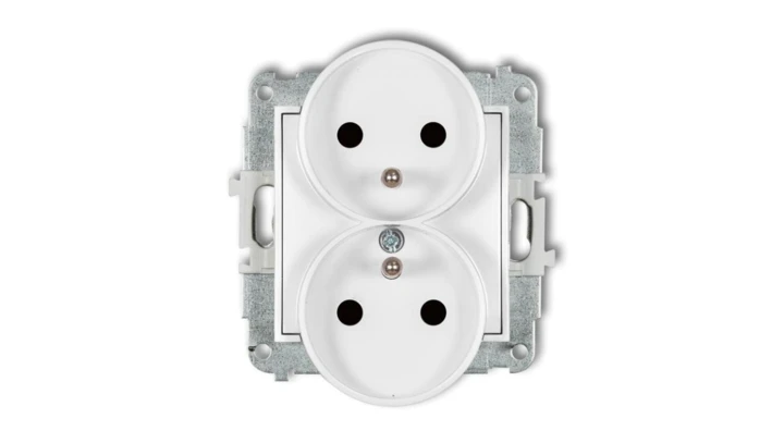 ICON Mechanizm gniazda podwójnego do ramki z uziemieniem 2x(2P+Z) (przesłony torów prądowych) biały mat 25IGPR-2zp