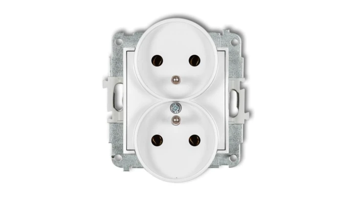 ICON Mechanizm gniazda podwójnego do ramki z uziemieniem 2x(2P+Z) (bez przesłon torów prądowych) biały IGPR-2z