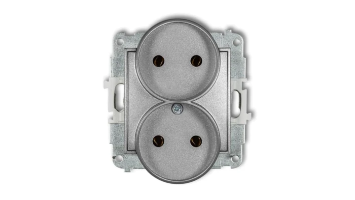 ICON Mechanizm gniazda podwójnego do ramki bez uziemienia 2x2P (bez przesłon torów prądowych) srebrny metalik 7IGPR-2