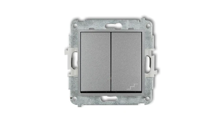 ICON Mechanizm łącznika jednobiegunowego ze schodowym (wspólne zasilanie) srebrny metalik 7IWP-10.1