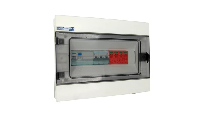 Skrzynka przyłączeniowa z ogranicznikiem przepięć Typ 2, 40A/100mA 4P, 6A 3-F I 3126 AC Premium