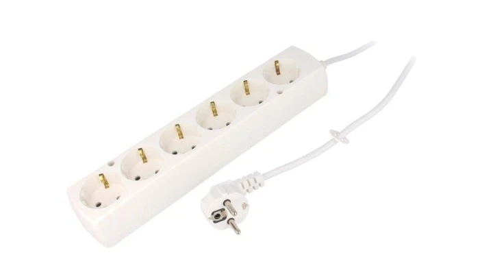 Przedłużacz 6-gniazd z/u Schuko 16A 5m /H05VV-F 3x1,5/ biały PS-670S T-974880